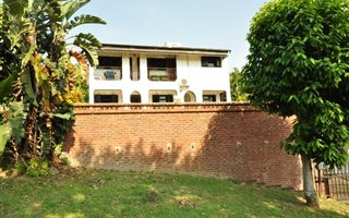 4 Bedroom House in Effingham