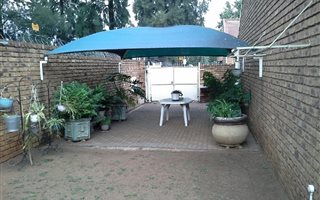 2 Bedroom Apartment in Vanderbijlpark CE
