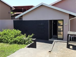 3 Bed House in High Ridge