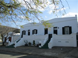 5 Bed House in Graaff Reinet