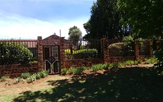 3 Bedroom House in Mayfield Park