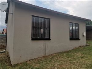 2 Bed House in Grobler Park
