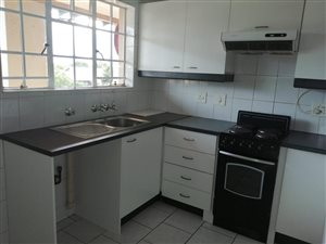 2 Bed Apartment in Freeway Park