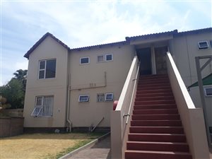 2 Bed Apartment in Bromhof
