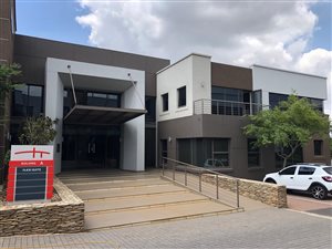 214 m² Office Space in Allandale