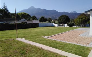 3 Bedroom House in Twee Rivieren