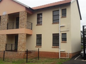 2 Bed Apartment in Grobler Park
