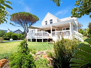 4 Bed House in Bluewater Estate
