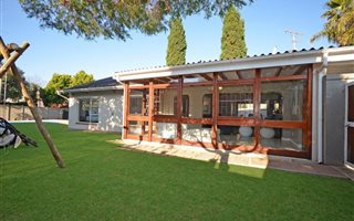 3 Bedroom House in Blairgowrie