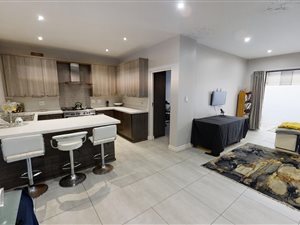 2 Bed Townhouse in Menlo Park