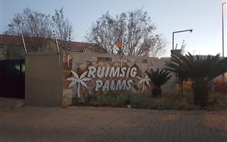 1 Bedroom Apartment in Ruimsig