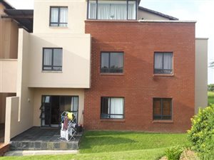 1 Bed Apartment in Jackal Creek Golf Estate