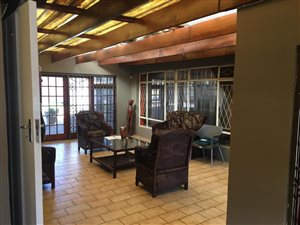 4 Bed House in Evans Park