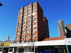 Bachelor apartment in Durban CBD