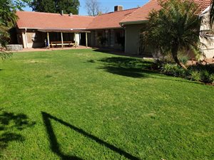 5 Bed House in Memorial Road Area