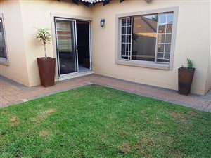 3 Bed Townhouse in Wierda Crest Estate