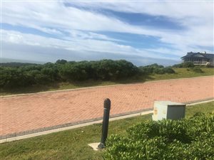 842 m² Land available in Kenton-on-Sea