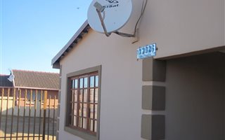 3 Bedroom House in Jouberton