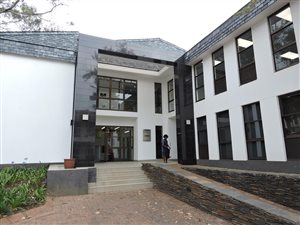 212 m² Commercial space in Dunkeld West