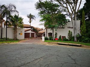 3 Bed Duplex in Corlett Gardens