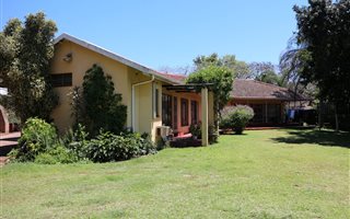 5 Bedroom House in Panorama