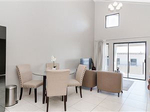 3 Bed Apartment in Summerset