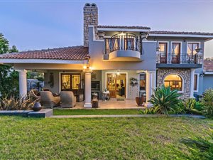 3 Bed House in Ruimsig Country Estate