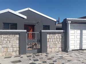 3 Bed House in Browns Farm