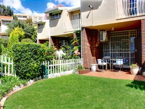 3 Bed Townhouse in Bramley Park