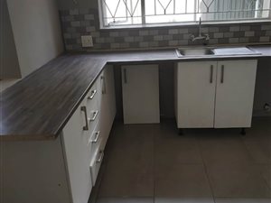 4 Bed House in Hurlyvale