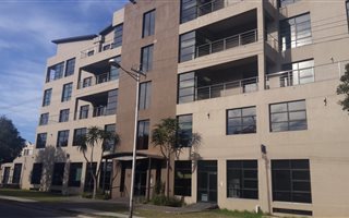 218 m² Office Space in Newton Park