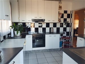 3 Bed House in Uitsig