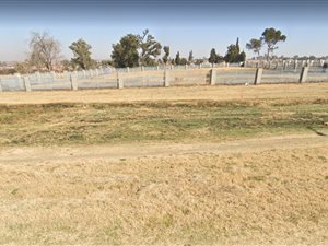 4950 m² Land available in Kroonstad