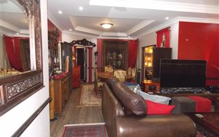 3 Bedroom Townhouse in Dan Pienaar