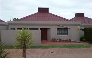 2 Bedroom Townhouse in Wavecrest