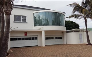 5 Bedroom House in Pumula