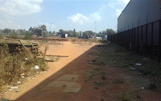 1 ha Land available in The Reeds