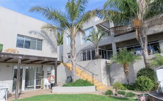6 Bedroom House in Langebaan Central
