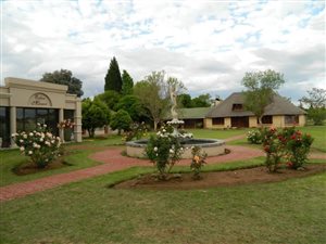 9 Bed House in Vaaloewer