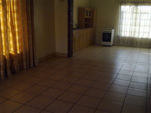 3 Bed House in Unitas Park