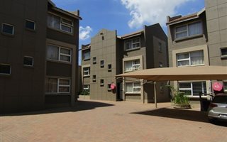 2 Bedroom Apartment in Westdene