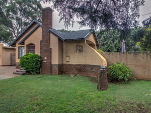 3 Bed House in Marlands