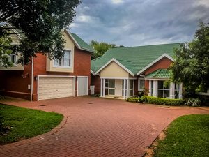 4 Bedroom House in Mt Edgecombe Estate 1 & 2