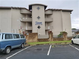 2 Bed Flat in Uvongo