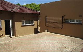 1 Bedroom Apartment in Westdene
