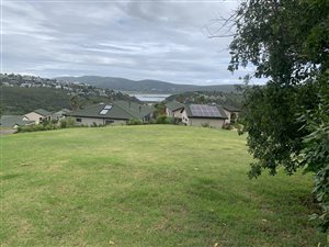 821 m² Land available in Eastford Glen