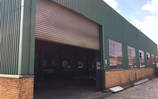 2400 m² Industrial space in Vulcania