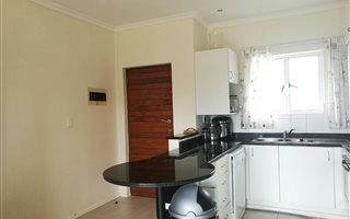 2 Bedroom Apartment in Sheffield Manor
