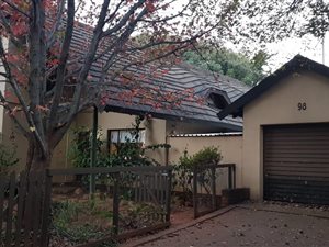 5 Bed House in The Willows