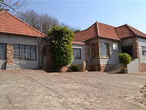 2046 m² Land available in Northcliff